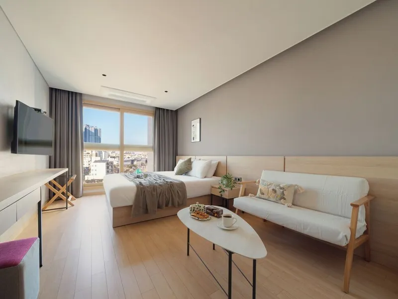 르컬렉티브 속초중앙 호텔 사진