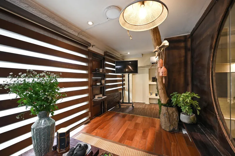 럼 스튜디오 5 호텔 사진