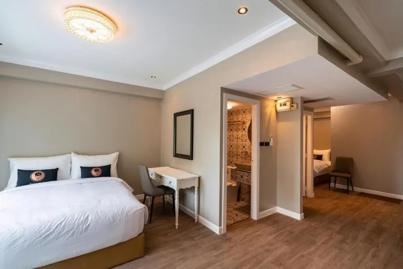 RQ 타임리스 푸켓 올드 타운 호텔 사진