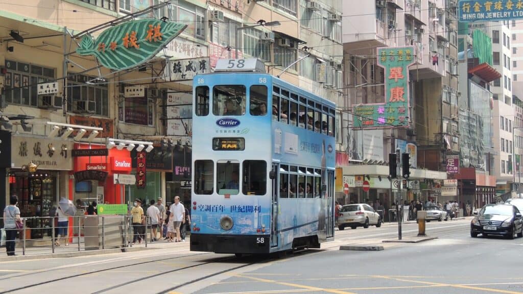 홍콩 날씨 계절별 최적 여행 시기 및 옷차림 추천