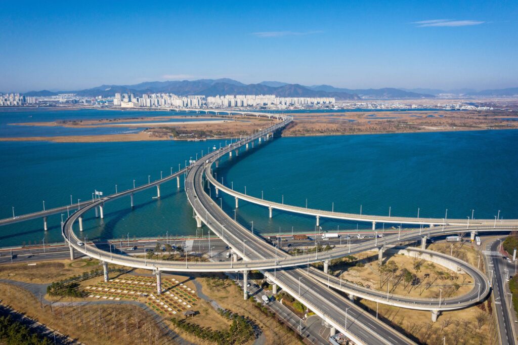 시원한 바닷바람을 느끼는 부산 해안도로 드라이브 코스 6선