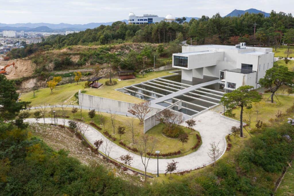 남원시립김병종미술관