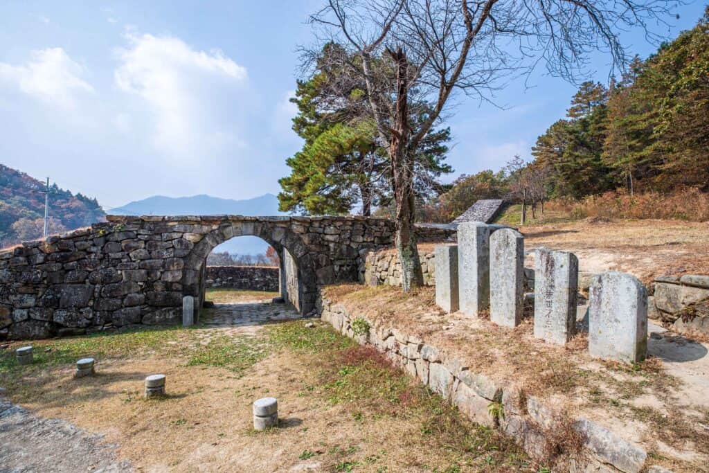 위봉산성