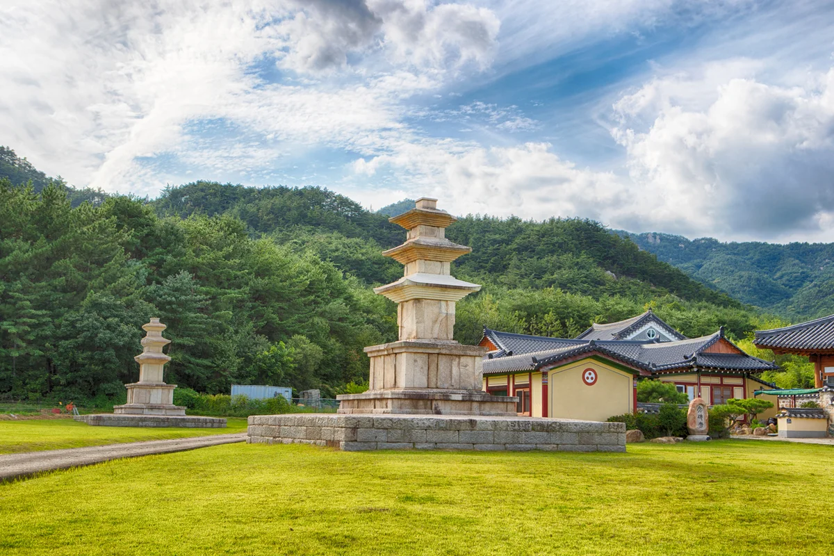 경주 남산 배리 석불입상
