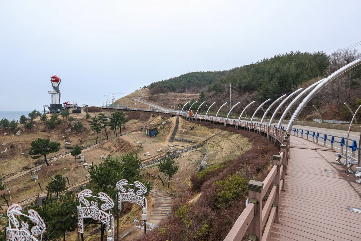 삼사해상산책로